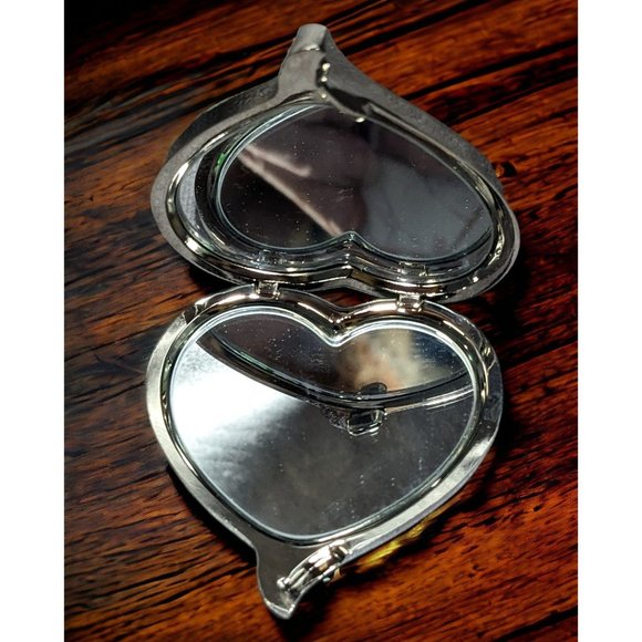 Things Remembered Silver Heart Compact Mirror - Picture 2 of 8